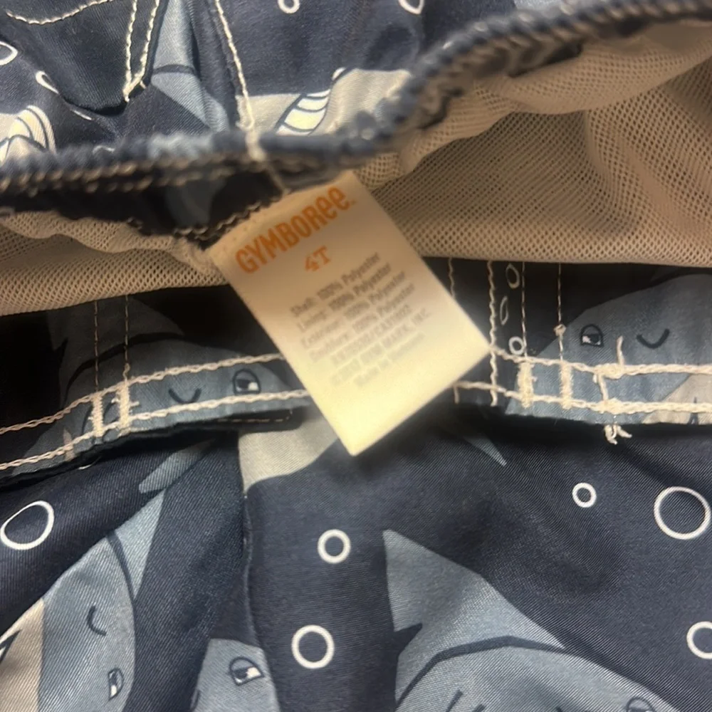 GYMBOREE BOYS 4T SHARK SWIM TRUNKS